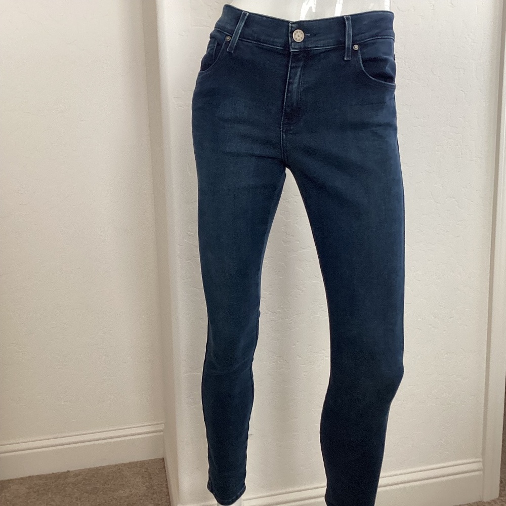 Mott & Bow jeans, NEW WITHOUT TAGS, mid-rise skinny